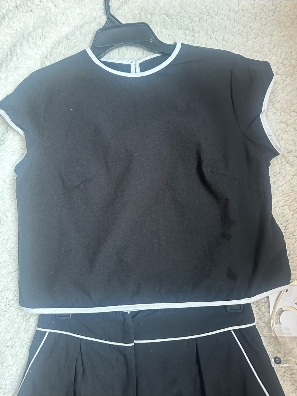 New with tags Commense two-piece matching art in black with white piping - Picture 2 of 7